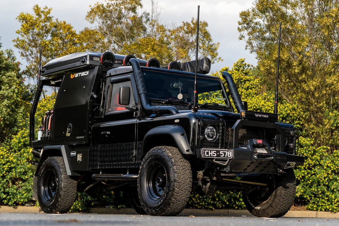 2000 Land Rover Defender 110 - Image 26 of 31