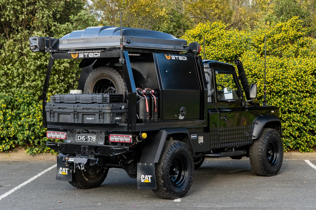 2000 Land Rover Defender 110 - Image 13 of 31