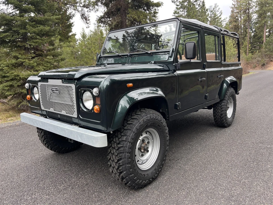 2000 Land Rover Defender 110 - Image 29 of 31