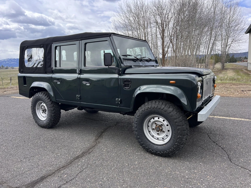2000 Land Rover Defender 110 - Image 21 of 31