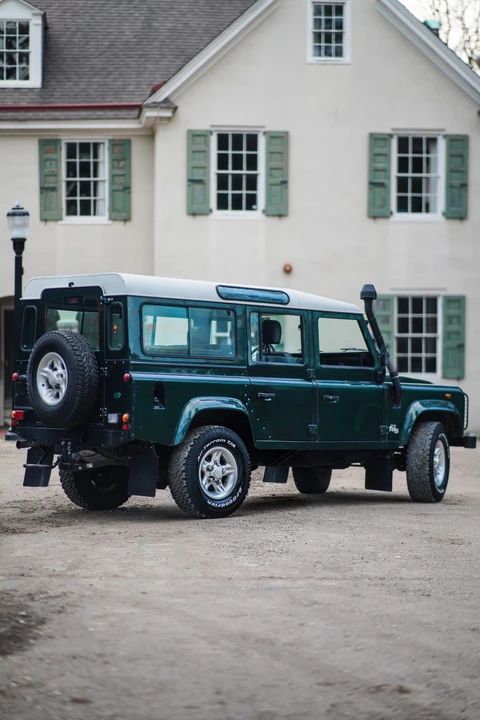 2000 Land Rover Defender 110 - Image 25 of 31