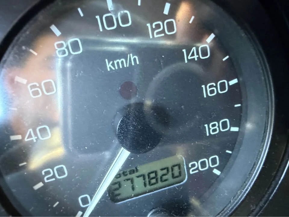 2000 Land Rover Defender 130 - Image 10 of 18
