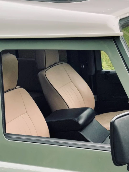 2000 Land Rover Defender 90 - Image 18 of 21