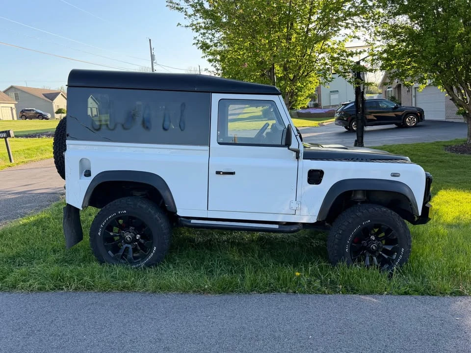 2000 Land Rover Defender 90 - Image 5 of 11