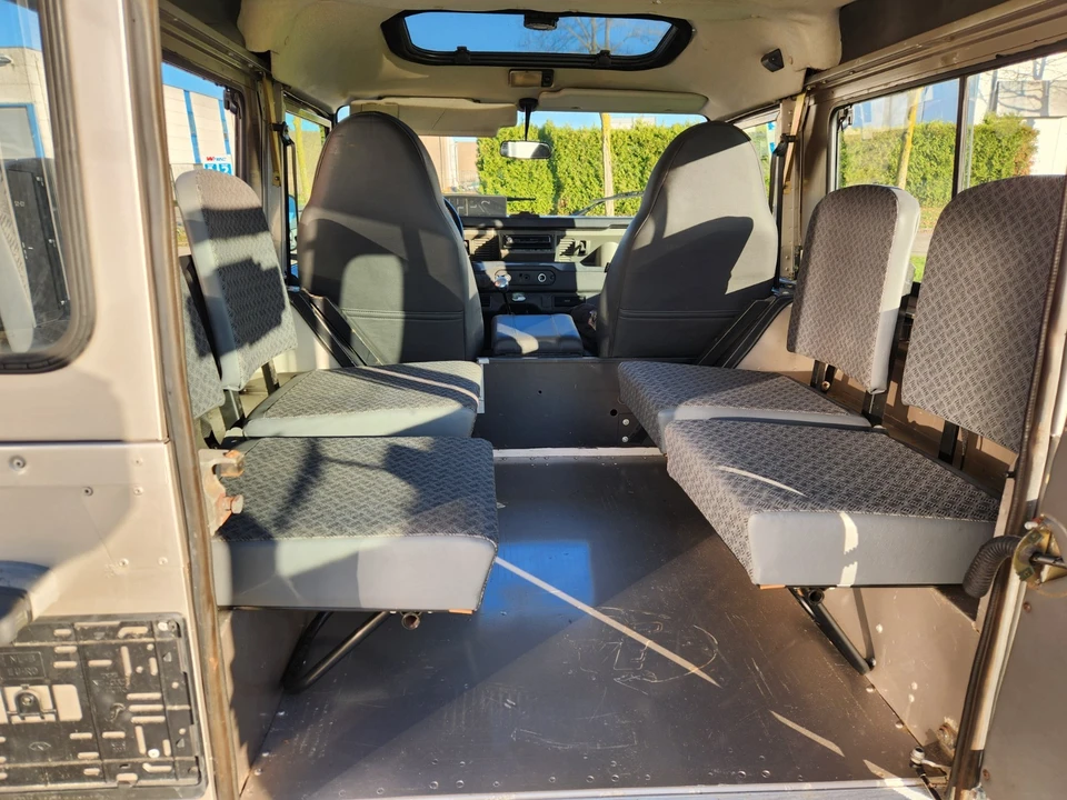 2000 Land Rover Defender 90 - Image 17 of 21