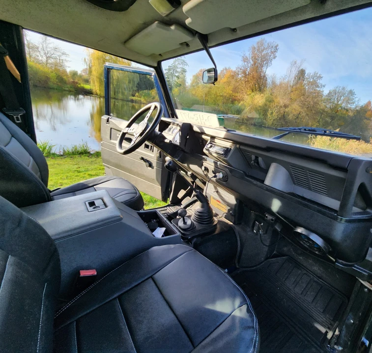 2000 Land Rover Defender 90 - Image 20 of 21