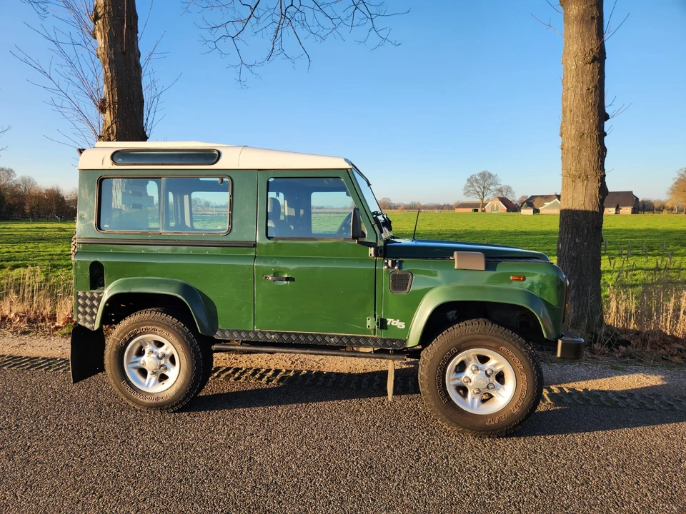 2000 Land Rover Defender 90 - Image 12 of 21