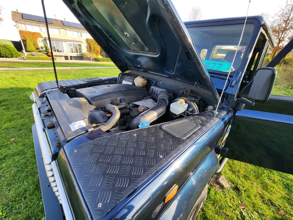 2000 Land Rover Defender 90 - Image 10 of 21