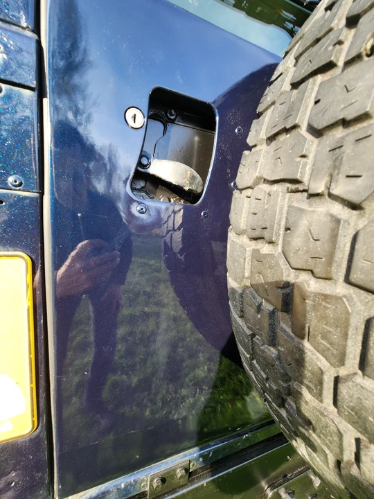 2000 Land Rover Defender 90 - Image 16 of 21