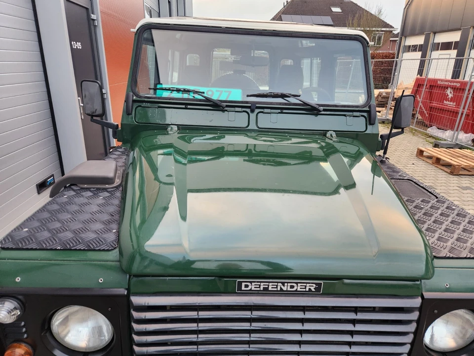 2000 Land Rover Defender 90 - Image 3 of 21