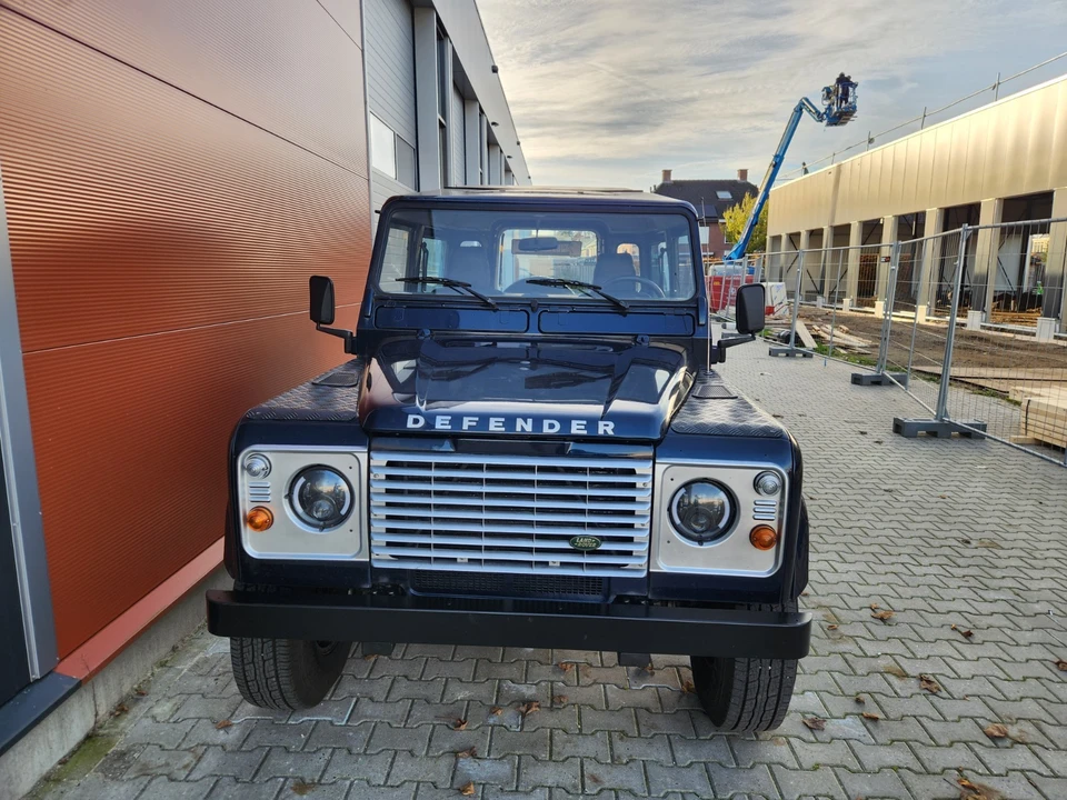 2000 Land Rover Defender 90 - Image 7 of 21
