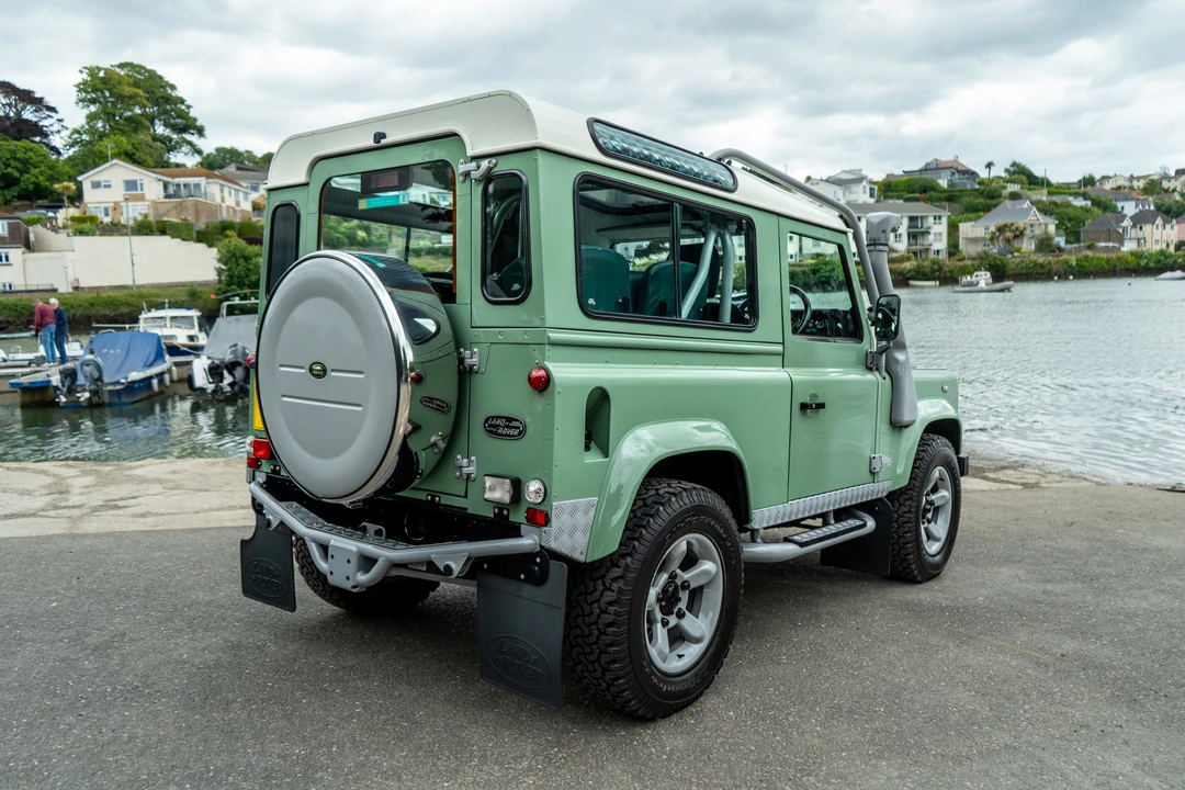 2000 Land Rover Defender 90 - Image 7 of 31