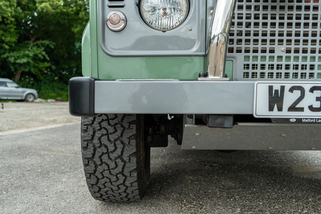 2000 Land Rover Defender 90 - Image 14 of 31