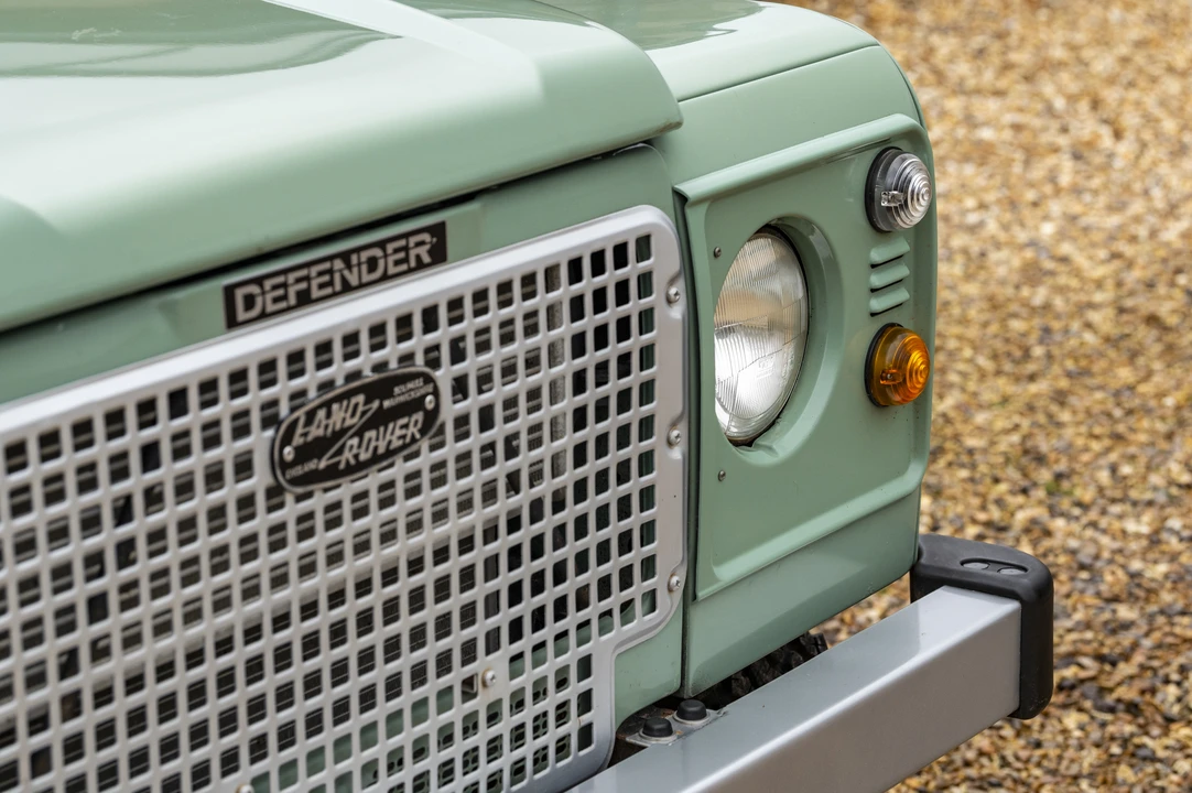 2000 Land Rover Defender 90 - Image 12 of 31