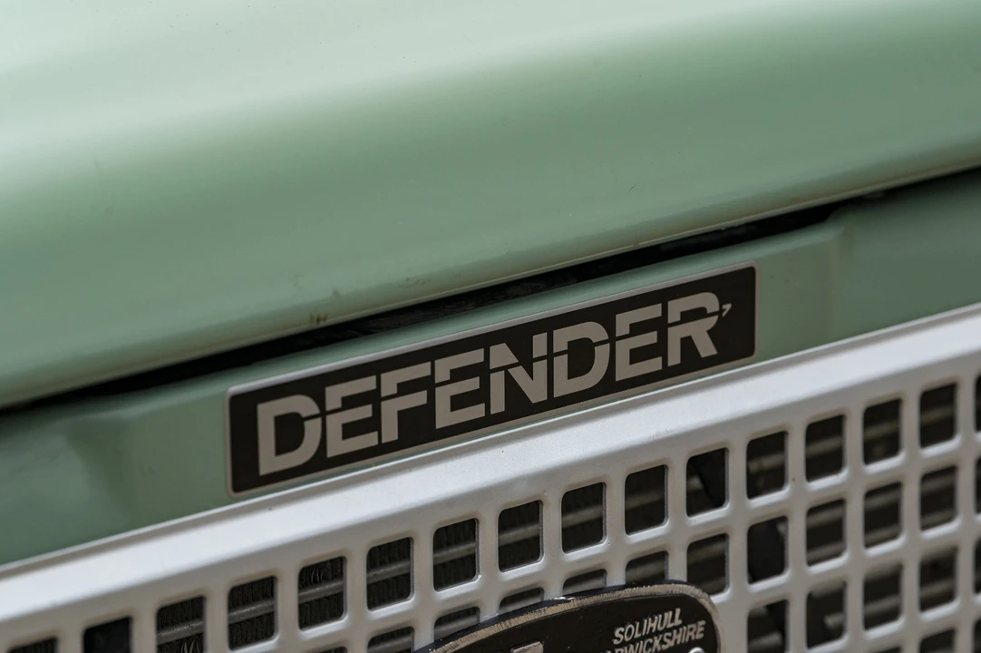 2000 Land Rover Defender 90 - Image 15 of 31