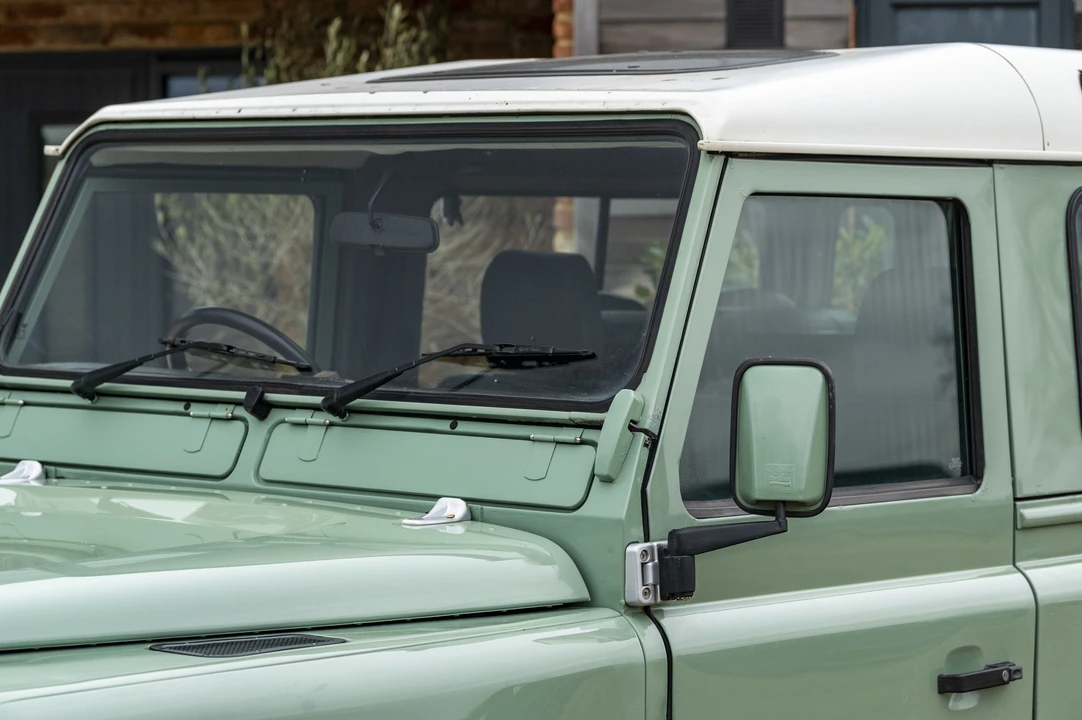 2000 Land Rover Defender 90 - Image 26 of 31