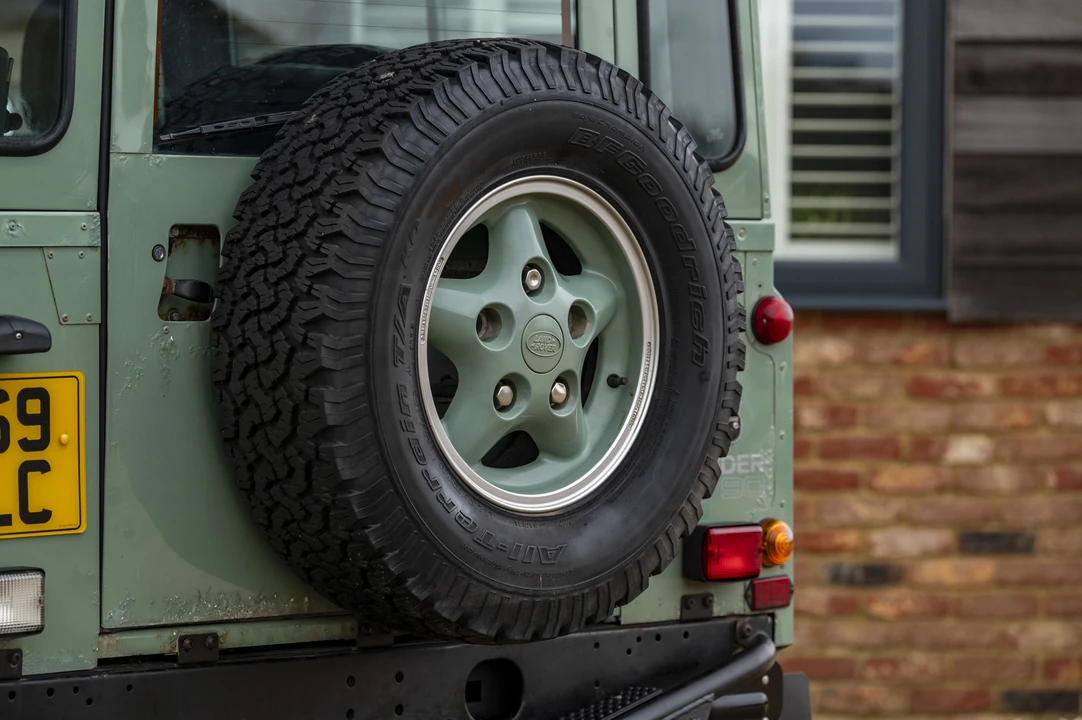 2000 Land Rover Defender 90 - Image 29 of 31
