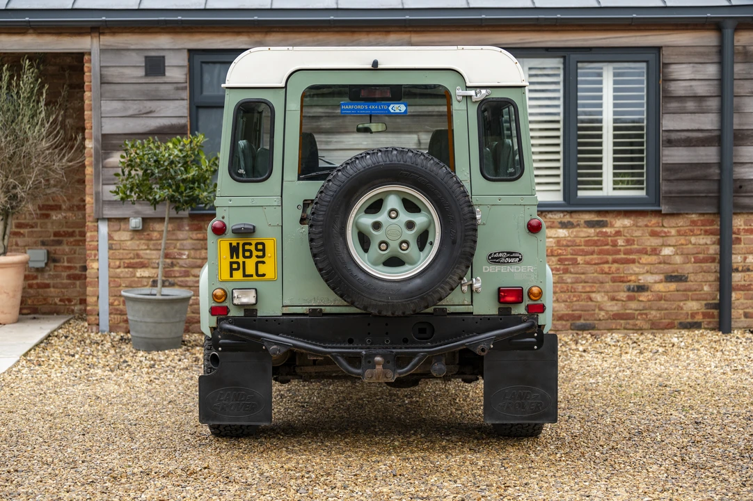 2000 Land Rover Defender 90 - Image 7 of 31
