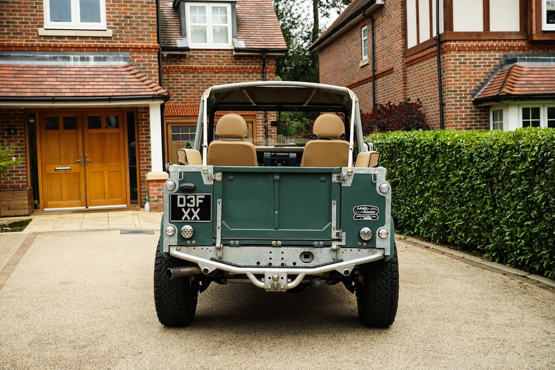 2000 Land Rover Defender 90 - Image 6 of 31