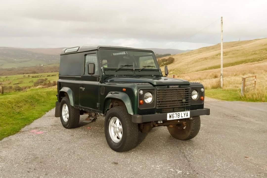 2000 Land Rover Defender 90 - Image 24 of 30