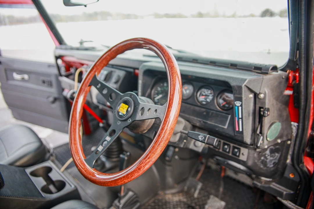 2000 Land Rover Defender 90 - Image 5 of 8