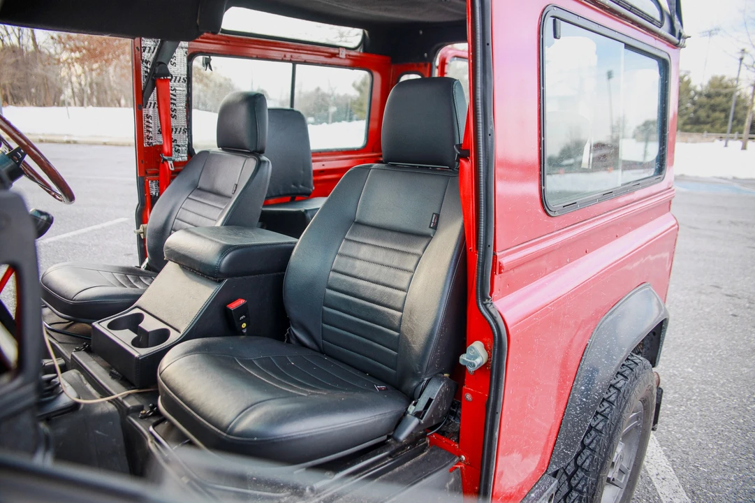 2000 Land Rover Defender 90 - Image 4 of 8