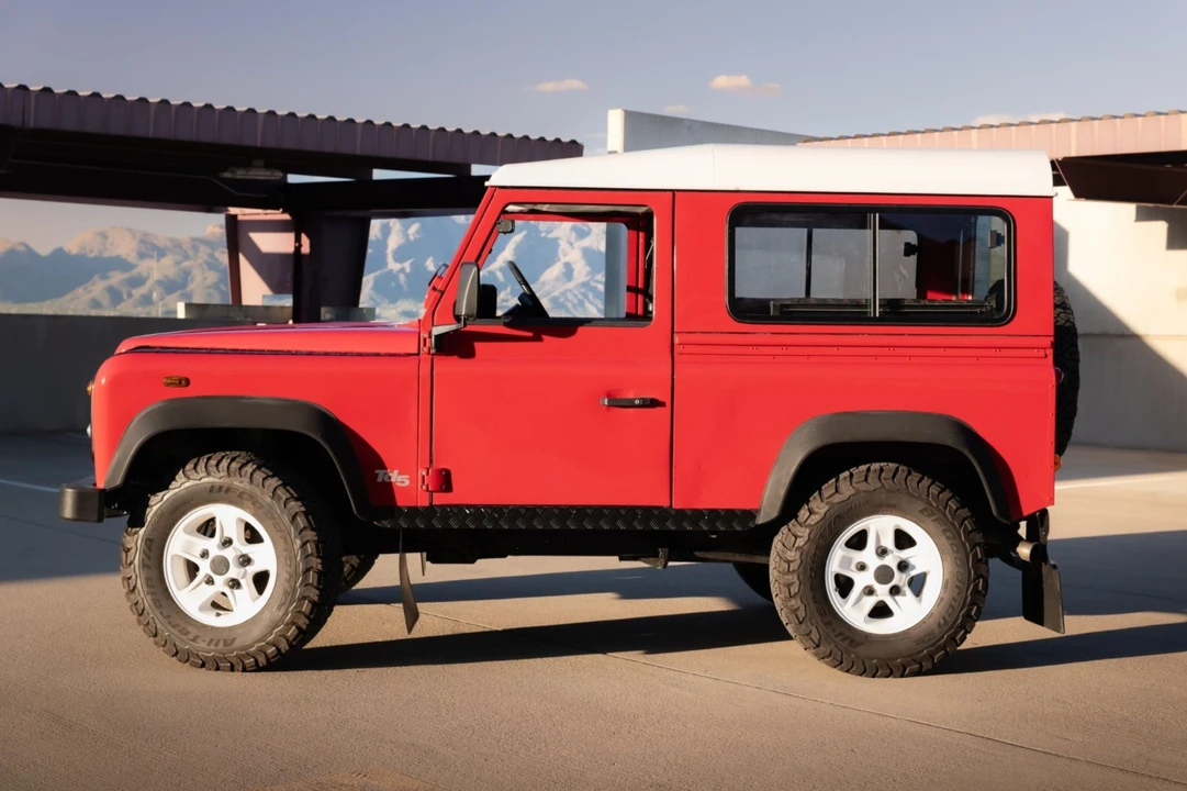 2000 Land Rover Defender 90 - Image 3 of 8