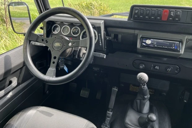 2000 Land Rover Defender 90 - Image 5 of 7