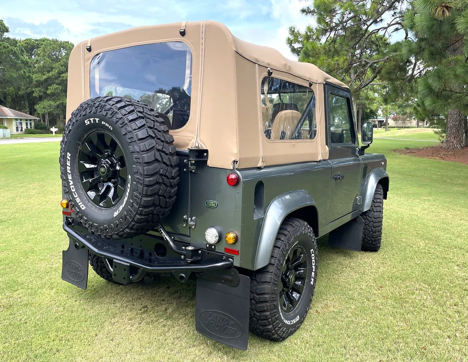 2000 Land Rover Defender 90 - Image 7 of 31