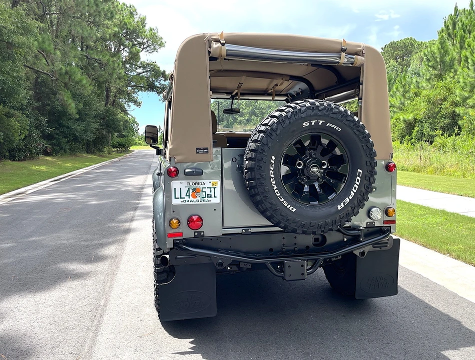 2000 Land Rover Defender 90 - Image 16 of 31