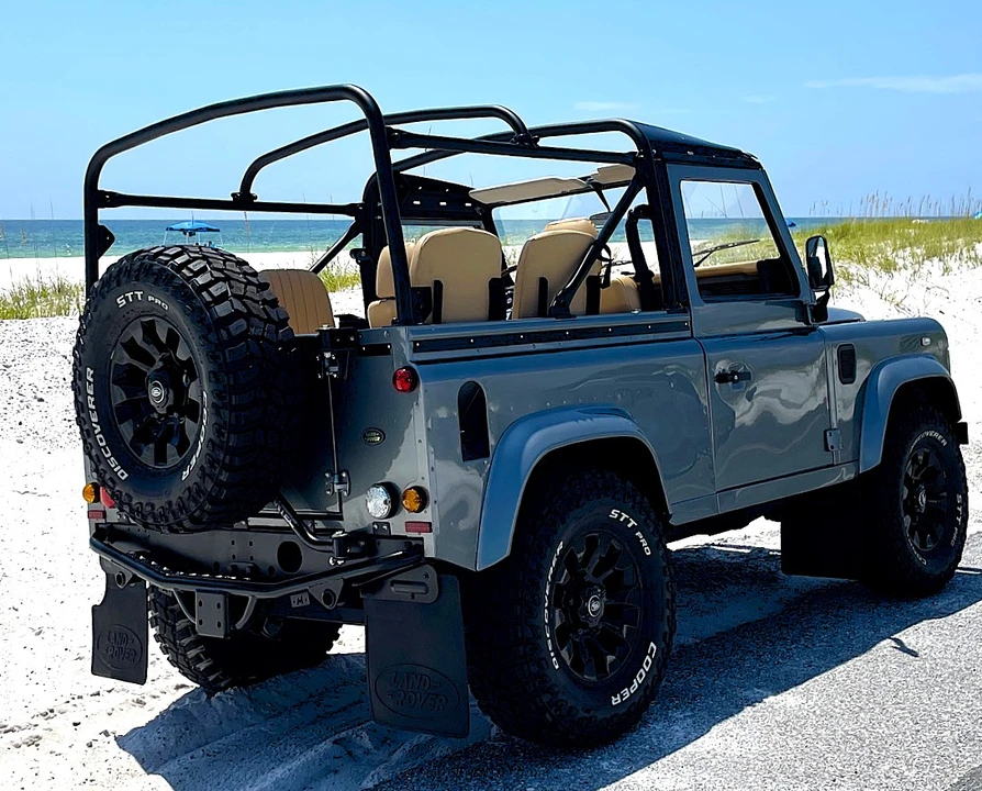 2000 Land Rover Defender 90 - Image 20 of 31