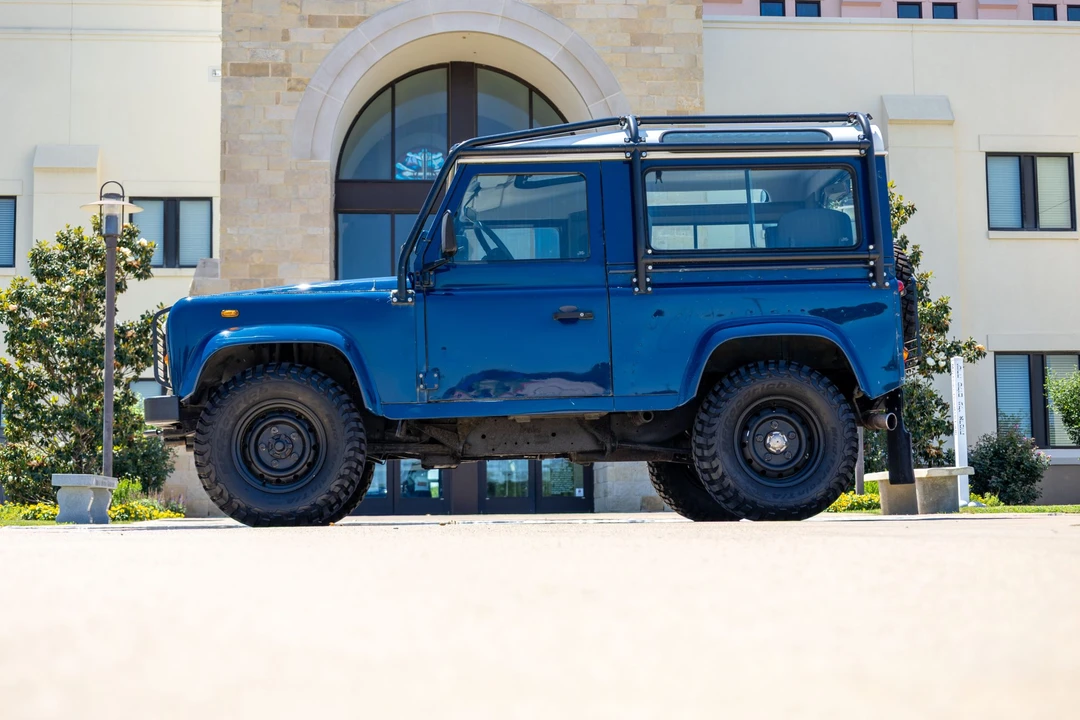 2000 Land Rover Defender 90 - Image 29 of 31