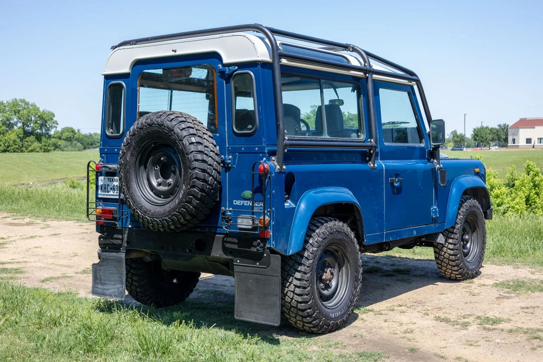 2000 Land Rover Defender 90 - Image 14 of 31