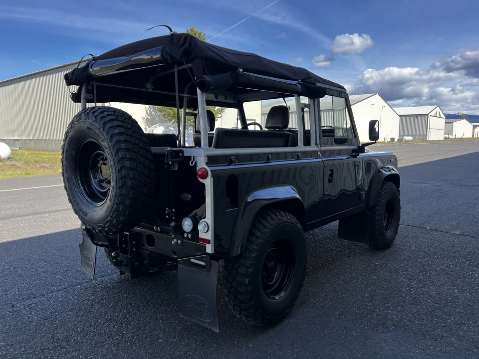 2000 Land Rover Defender 90 - Image 19 of 31