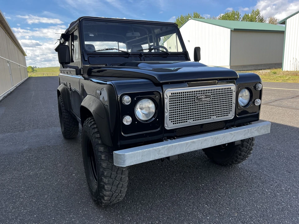 2000 Land Rover Defender 90 - Image 5 of 31