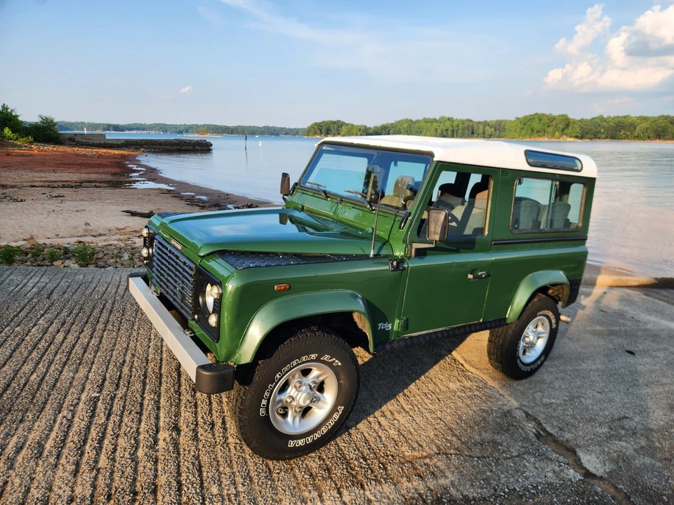2000 Land Rover Defender - Image 6 of 31