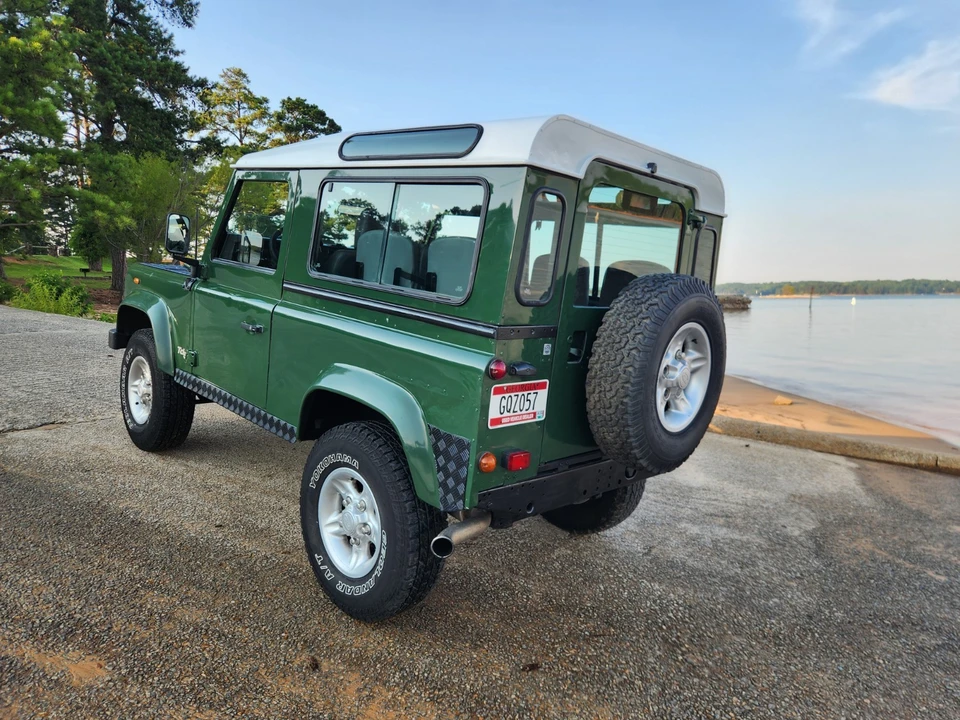 2000 Land Rover Defender - Image 7 of 31