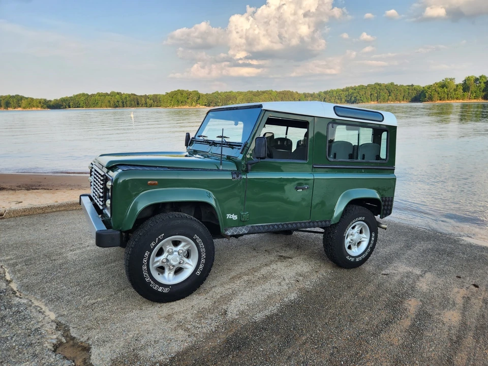 2000 Land Rover Defender - Image 13 of 31