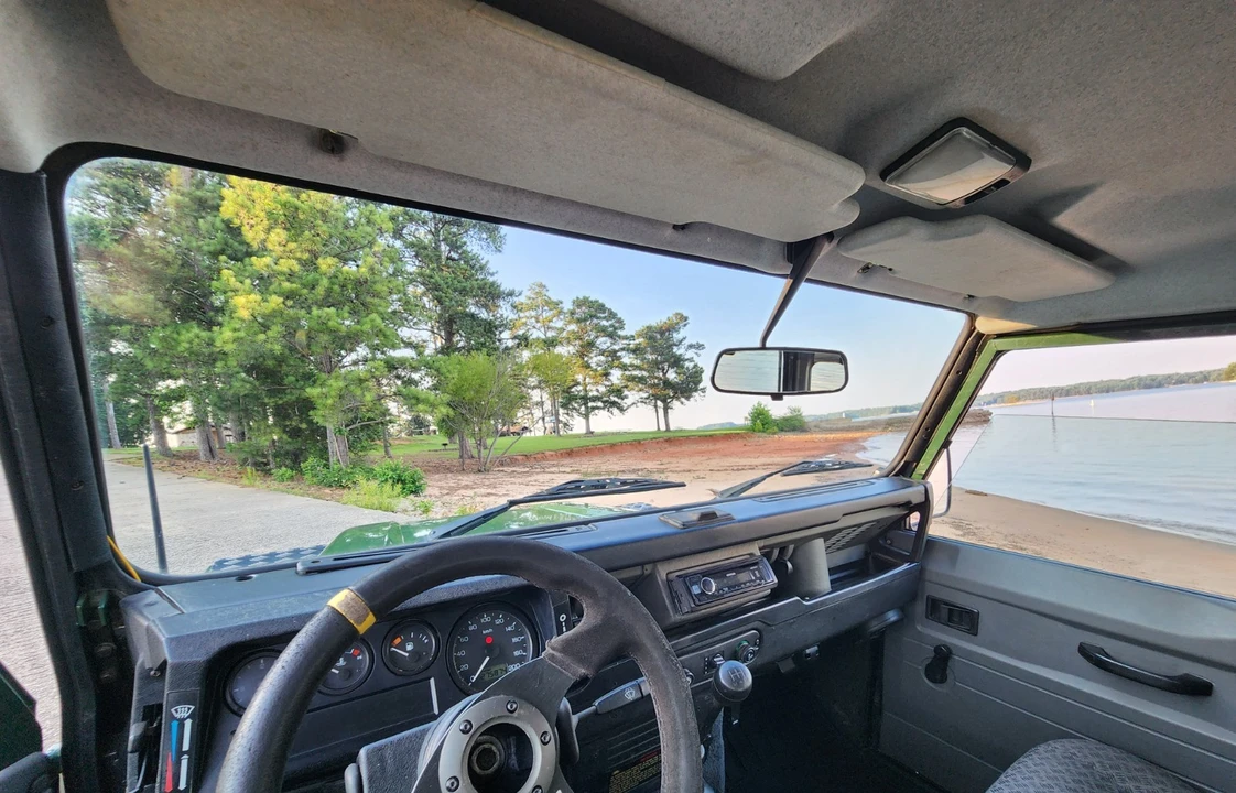 2000 Land Rover Defender - Image 29 of 31