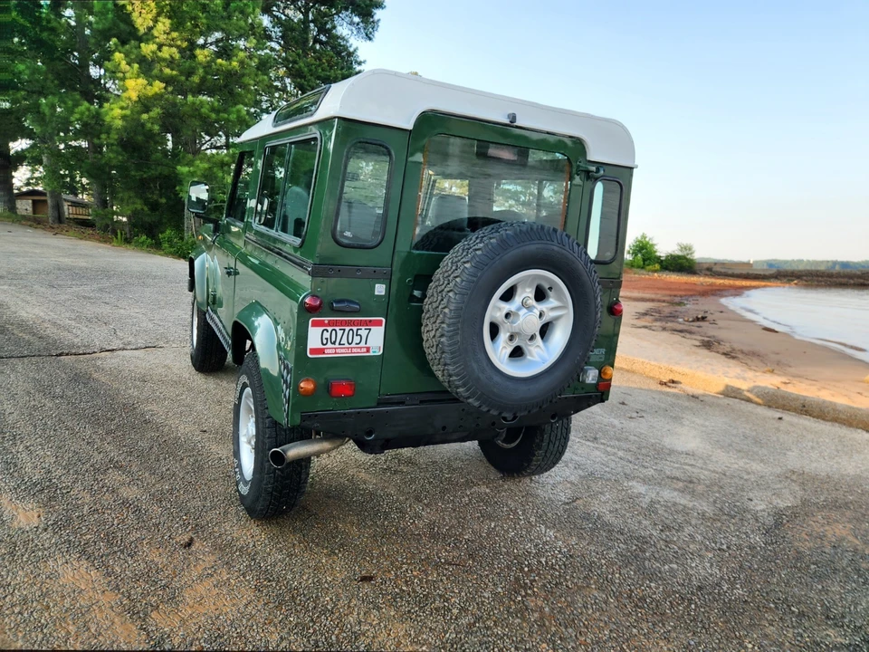 2000 Land Rover Defender - Image 16 of 31