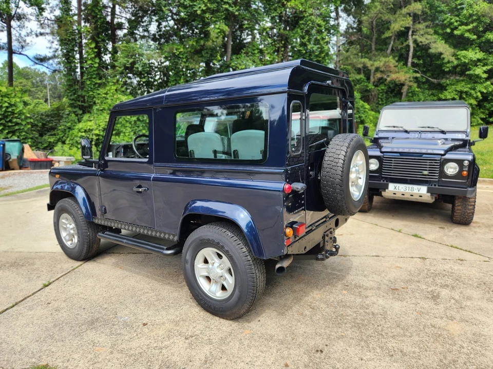 2000 Land Rover Defender 90 - Image 8 of 31