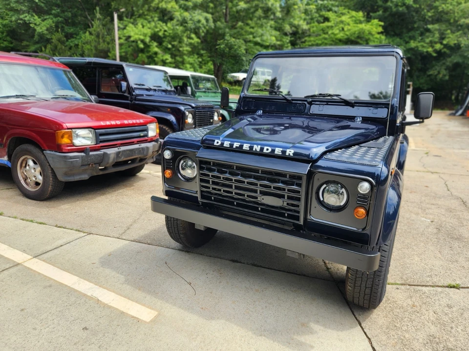 2000 Land Rover Defender 90 - Image 4 of 31