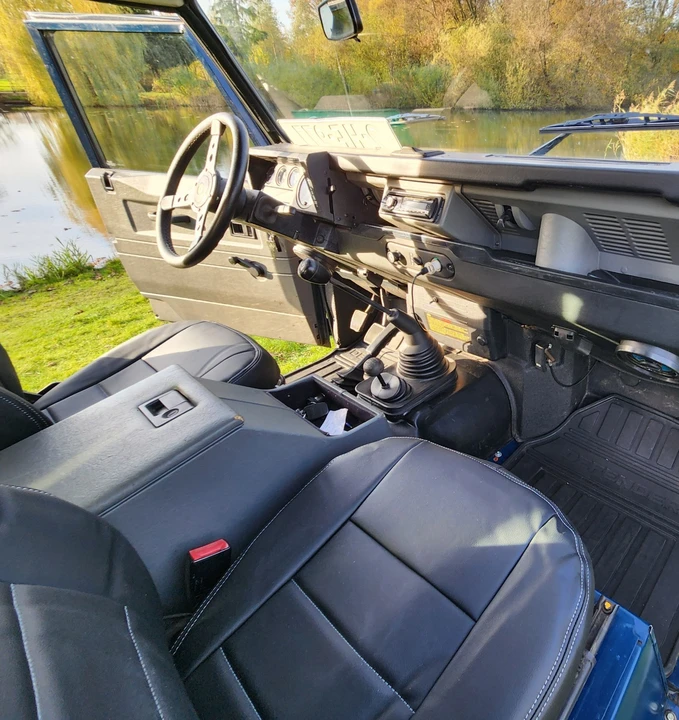 2000 Land Rover Defender 90 - Image 21 of 31