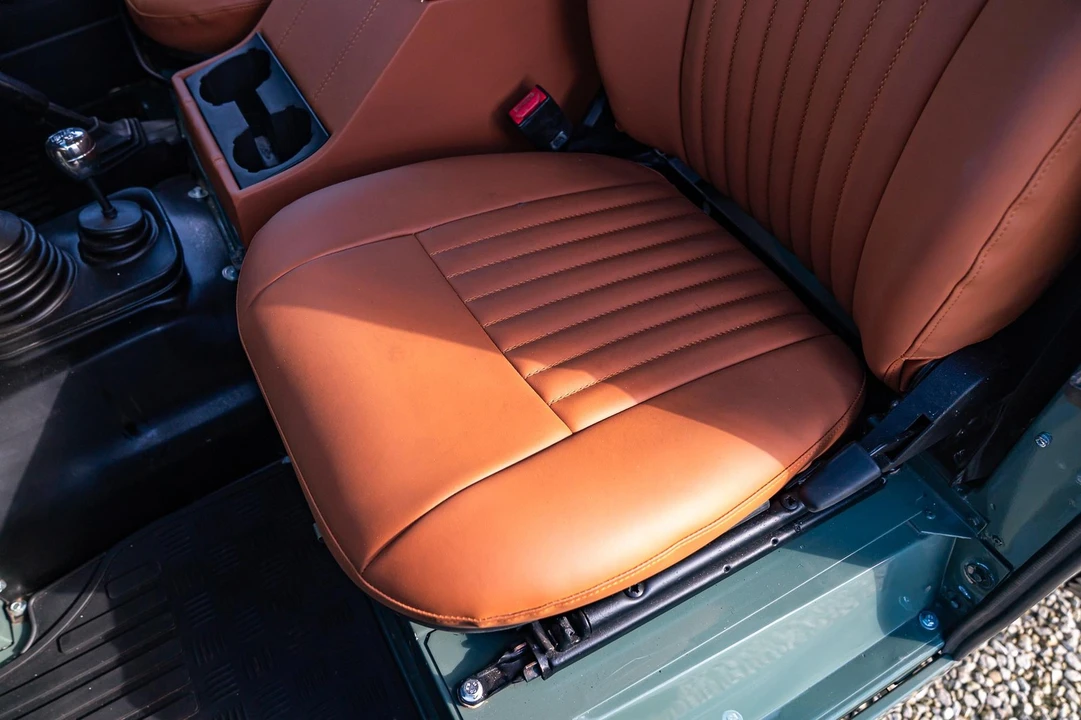2000 Land Rover Defender - Image 29 of 31