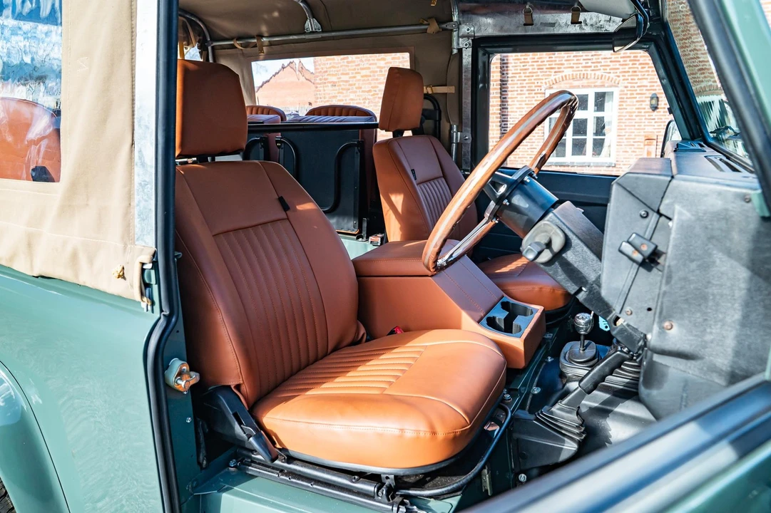 2000 Land Rover Defender - Image 26 of 31