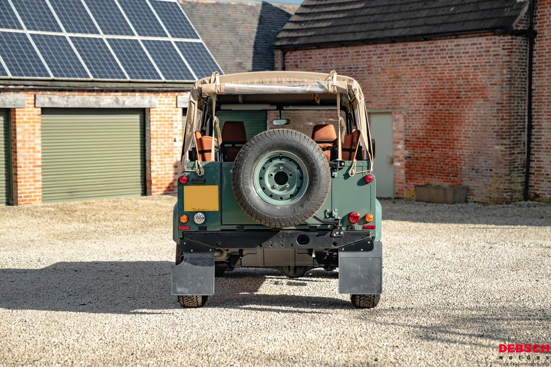 2000 Land Rover Defender - Image 7 of 21