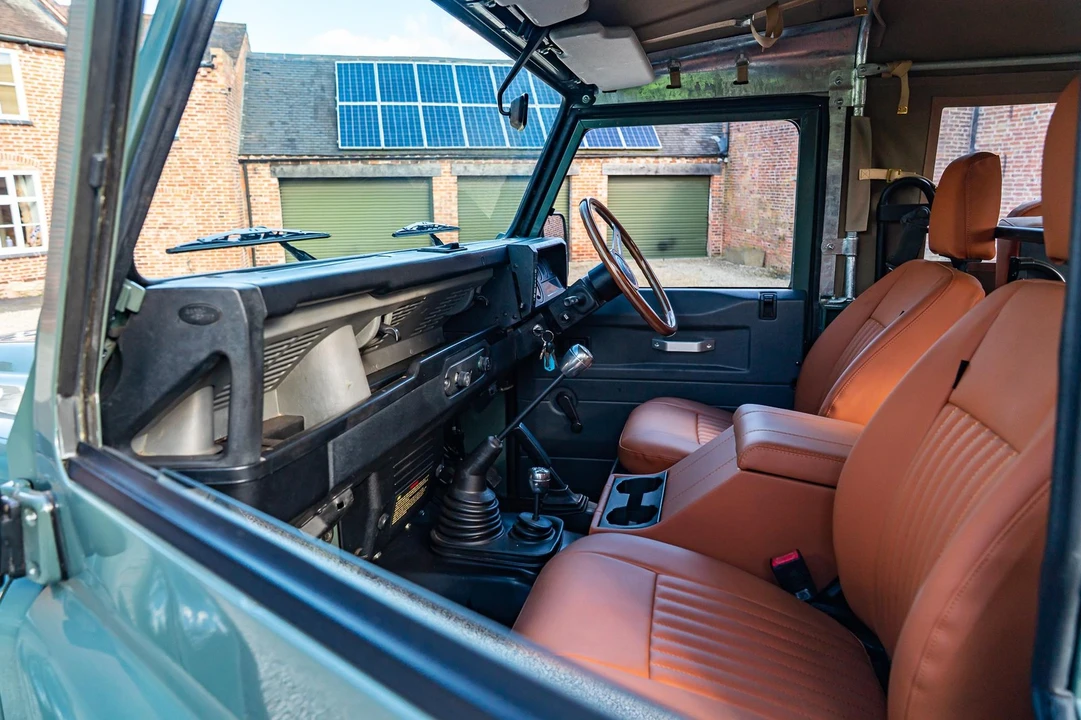 2000 Land Rover Defender - Image 31 of 31