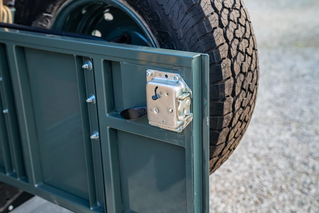 2000 Land Rover Defender 90 - Image 15 of 21