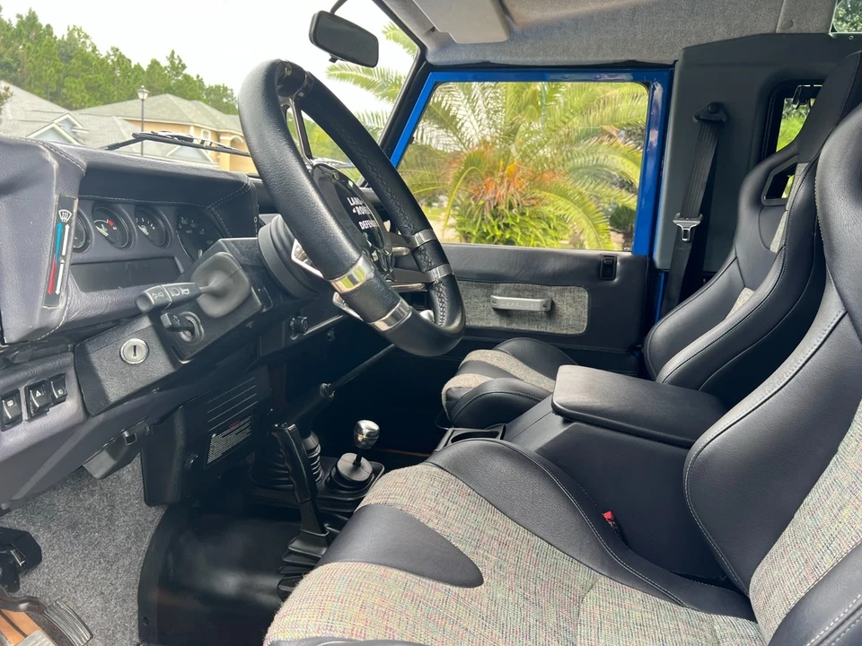 2000 Land Rover Defender - Image 15 of 21