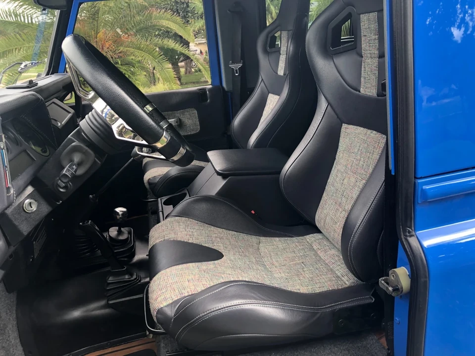 2000 Land Rover Defender - Image 14 of 21